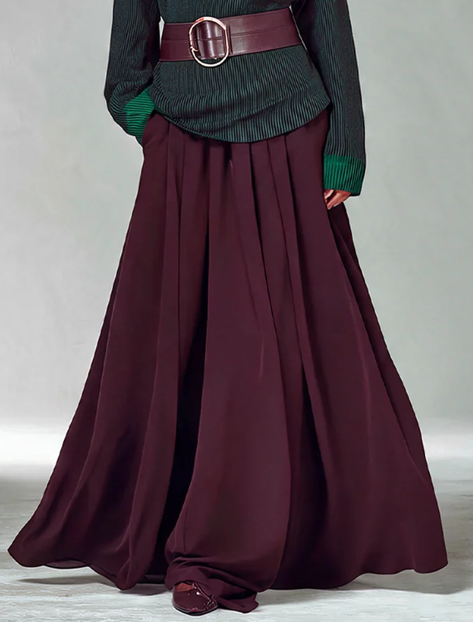 Elegant Off-Shoulder Color Block Sweater with Pleated Maxi Skirt Set