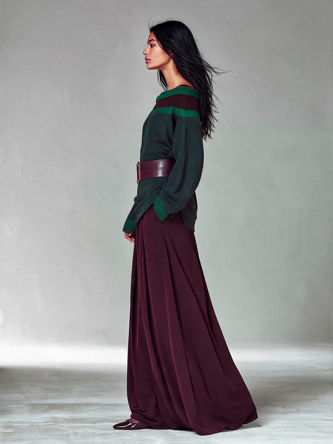 Elegant Off-Shoulder Color Block Sweater with Pleated Maxi Skirt Set