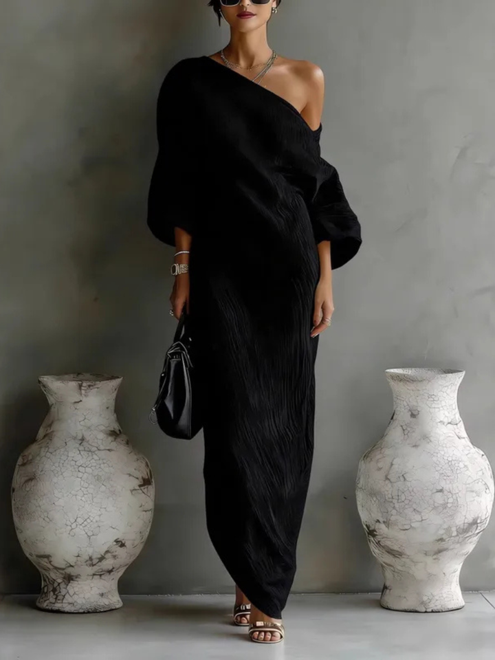 Nelle - Elegant Maxi Dress